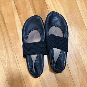 Camper Black Leather Flats